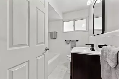 18305 Marquette Street, Roseville, MI 48066 - Photo 7