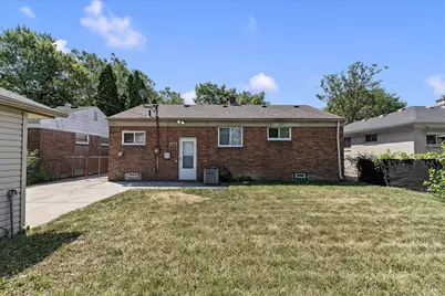 18305 Marquette Street, Roseville, MI 48066 - Photo 19