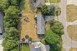 1870 Richard St, Jenison, MI 49428 - Photo 7