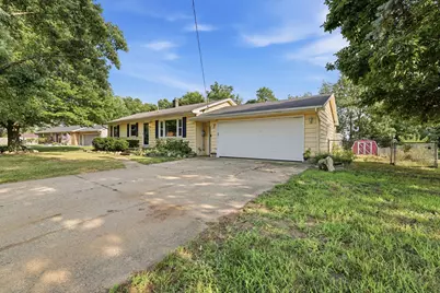 1870 Richard Street, Jenison, MI 49428 - Photo 3