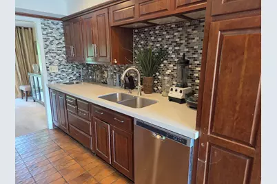 7229 Creeks Bend Drive, West Bloomfield, MI 48322 - Photo 7