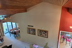 7229 Creeks Bend Dr, West Bloomfield, MI 48322 - Photo 15
