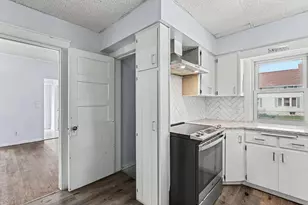 2258 Lincoln St, Muskegon, MI 49441 - Photo 15