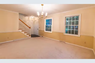 8245 Heritage Drive, Kalamazoo, MI 49009 - Photo 7