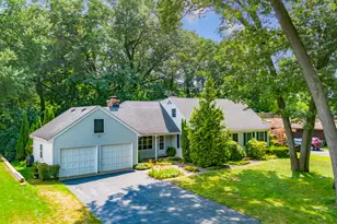 8245 Heritage Dr, Kalamazoo, MI 49009 - Photo 1