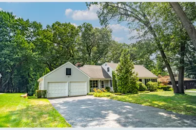 8245 Heritage Drive, Kalamazoo, MI 49009 - Photo 5