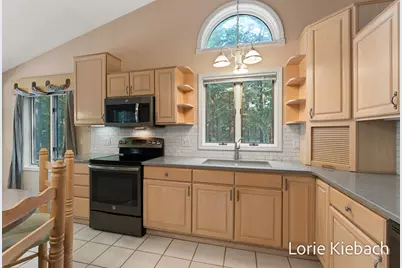 11940 Lakeshore Avenue, Grand Haven, MI 49417 - Photo 17