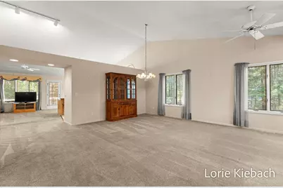 11940 Lakeshore Avenue, Grand Haven, MI 49417 - Photo 19