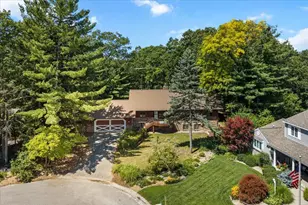 3365 Wildridge Dr NE, Grand Rapids, MI 49525 - Photo 5