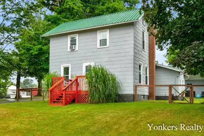 190 Race Street, Freeport, MI 49325 - Photo 3