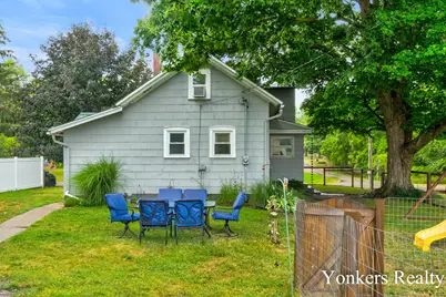 190 Race Street, Freeport, MI 49325 - Photo 33