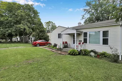 4627 Lowcroft Avenue, Lansing, MI 48910 - Photo 3