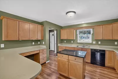 5677 Cartago Drive, Lansing, MI 48911 - Photo 9