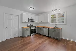 29 Home St SW, Grand Rapids, MI 49507 - Photo 7