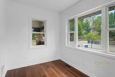 29 Home Street SW, Grand Rapids, MI 49507 - Photo 11