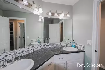 6054 Summerhill Drive, Hudsonville, MI 49426 - Photo 31