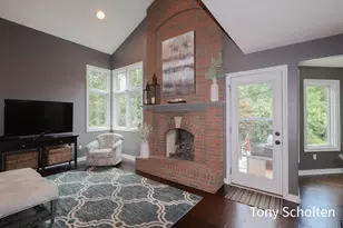 6054 Summerhill Dr, Hudsonville, MI 49426 - Photo 13