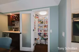 6054 Summerhill Dr, Hudsonville, MI 49426 - Photo 9