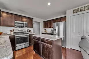 7184 Castell Blvd, Belleville, MI 48111 - Photo 19