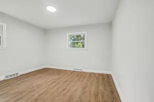646 Center Dr, Ann Arbor, MI 48103 - Photo 17
