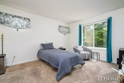 815 Ashlee Drive, Norton Shores, MI 49441 - Photo 15
