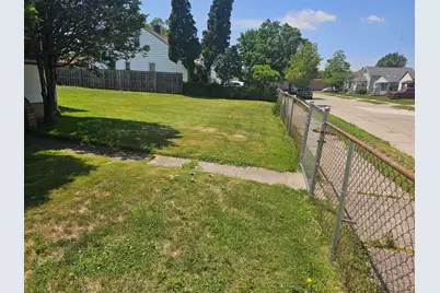 305 Chestnut Avenue, Hazel Park, MI 48030 - Photo 15
