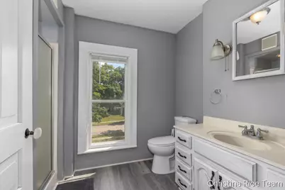 614 W Washington Street, Greenville, MI 48838 - Photo 29