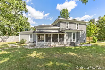 614 W Washington Street, Greenville, MI 48838 - Photo 1