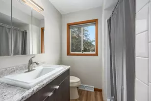 5946 Leisure S Dr SE, Kentwood, MI 49548 - Photo 17