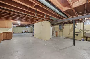 908 Halstead Blvd, Jackson, MI 49203 - Photo 21