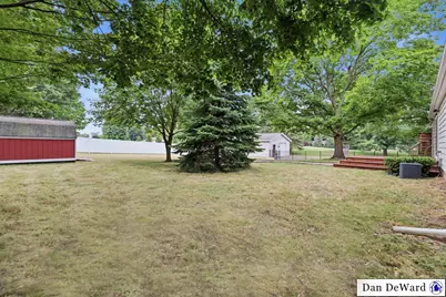 2888 4 Mile Road NW, Grand Rapids, MI 49544 - Photo 17