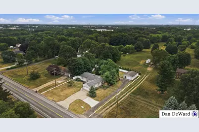2888 4 Mile Road NW, Grand Rapids, MI 49544 - Photo 3