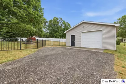2888 4 Mile Road NW, Grand Rapids, MI 49544 - Photo 7