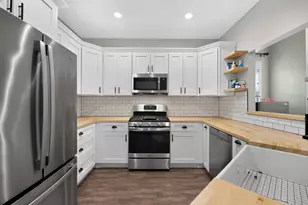 4348 St Annes Ave SE, Grand Rapids, MI 49512 - Photo 9