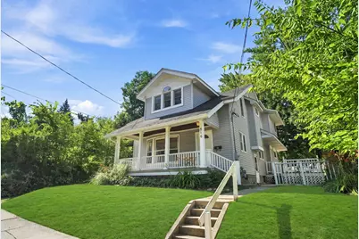 516 Curtis Street NE, Grand Rapids, MI 49505 - Photo 1