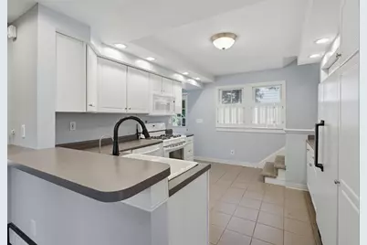 516 Curtis Street NE, Grand Rapids, MI 49505 - Photo 7