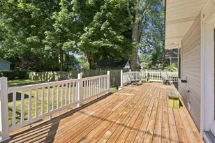 516 Curtis St NE, Grand Rapids, MI 49505 - Photo 27