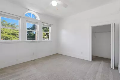 516 Curtis Street NE, Grand Rapids, MI 49505 - Photo 13