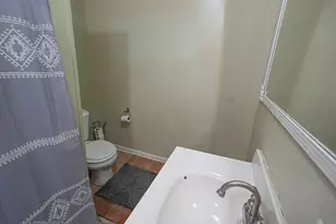 910 Pleasant St, Belding, MI 48809 - Photo 33
