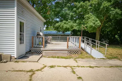 910 Pleasant Street, Belding, MI 48809 - Photo 9