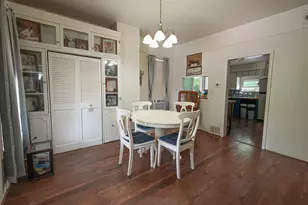910 Pleasant St, Belding, MI 48809 - Photo 21