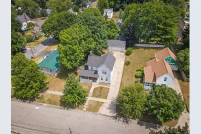 910 Pleasant Street, Belding, MI 48809 - Photo 5