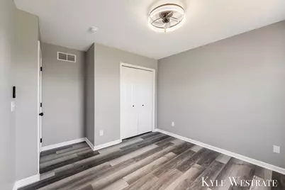 11538 Barkton Drive, Holland, MI 49424 - Photo 17