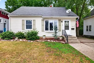 111 Melbourne St NE, Grand Rapids, MI 49505 - Photo 1