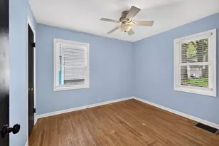 111 Melbourne St NE, Grand Rapids, MI 49505 - Photo 25