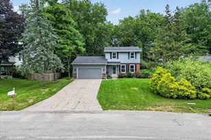 4734 Larkwood Dr SE, Kentwood, MI 49508 - Photo 49