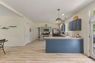 914 S Hilton Park Rd, Muskegon, MI 49442 - Photo 11