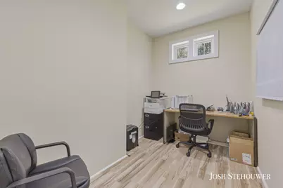 914 S Hilton Park Road, Muskegon, MI 49442 - Photo 23