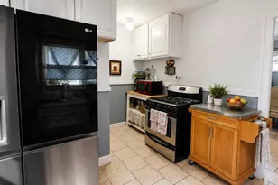 1807 College Ave SE, Grand Rapids, MI 49507 - Photo 3