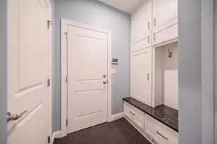 42905 Cardinal Wy, Novi, MI 48375 - Photo 15